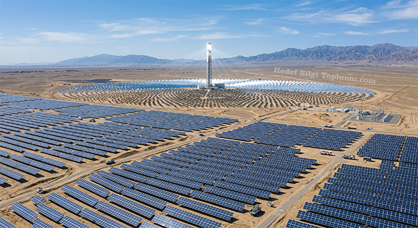 Çin Sincan'da 1,5 GW'lık Dünyanın En Büyük Tek Fazlı PV-CSP Hibrit Santralini İnşa Ediyor